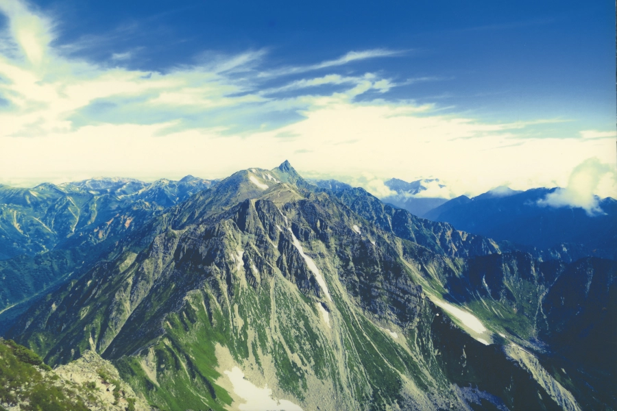 山の景色の外観