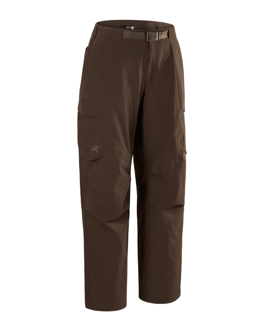 ルーシアパンツキャロブの外観